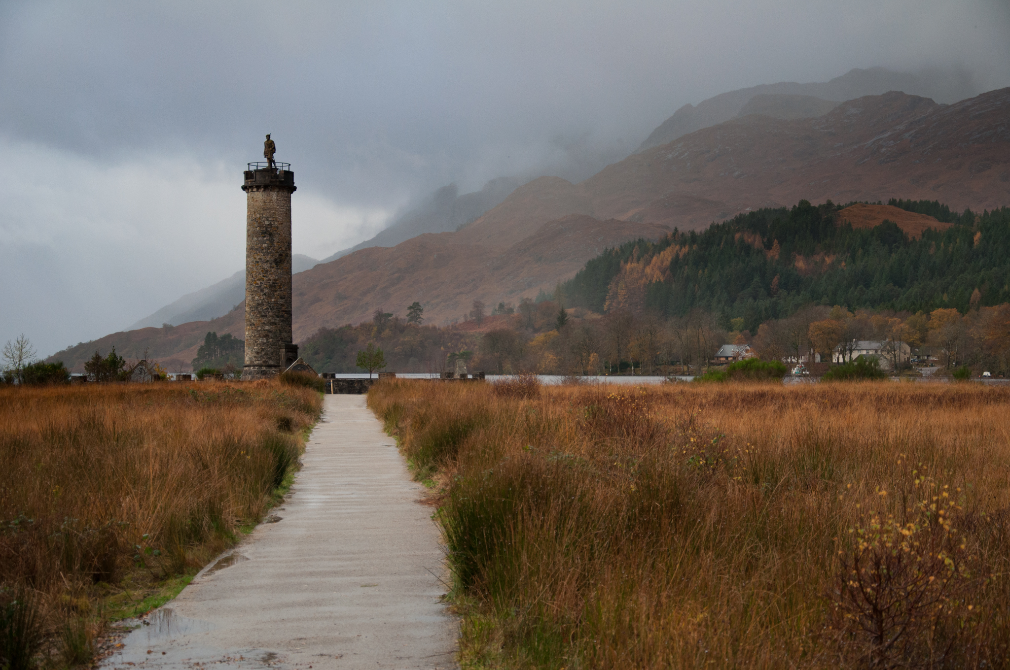 The Glenfinnan monument at the head of Loch Shiel